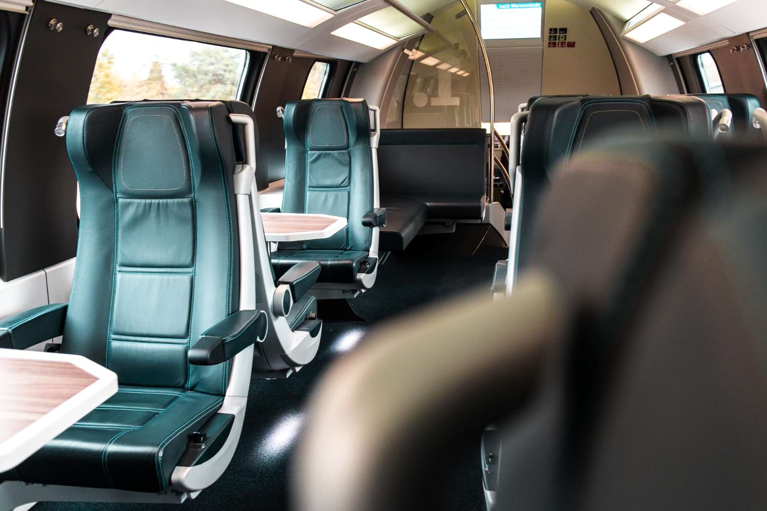 busy z polski do holandii